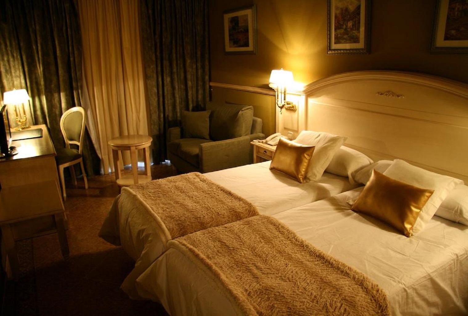 Hotel & Spa Bringue Ордино Екстериор снимка